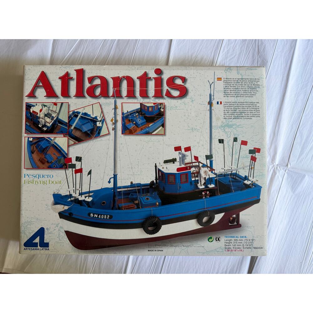 Artesania Latina ATLANTIS FISHING BOAT Complete in Box Wooden Model 2002 Hobby